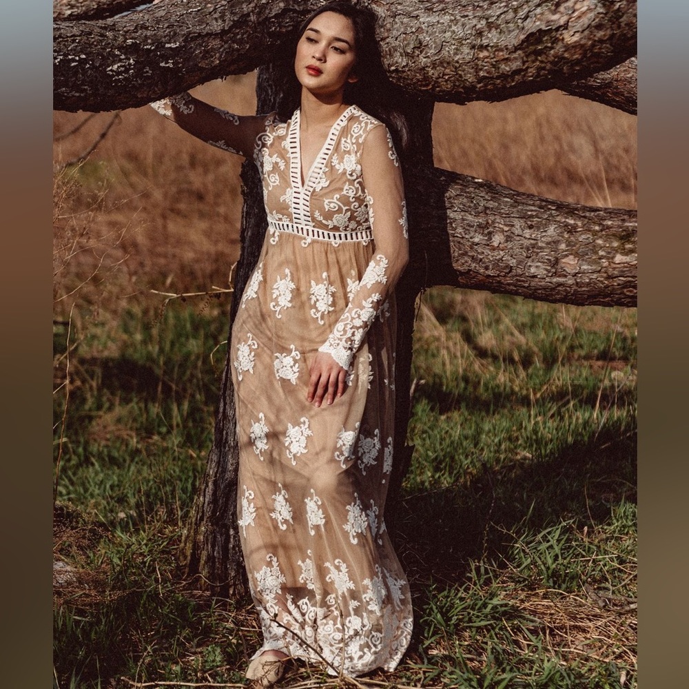 Forever 21 Crochet Lace Maxi Dress Dresses